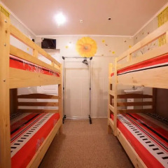 Viva Hostel Кровать в общем номере