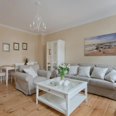 Апартаменты Imperial Apartments - Miramare Сопот комната для гостей