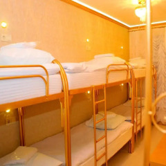 VIP Hotel Nevsky - hostel Кровать в общем номере с двухъярусной кроватью