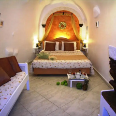 Отель Aeolos Studios and Suites развлечения