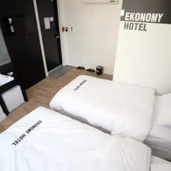 Отель Ekonomy Myeongdong Central 3* Стандартный номер фото 5