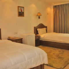 Sun Shine Hotel 3* Стандартный номер с двуспальной кроватью фото 6