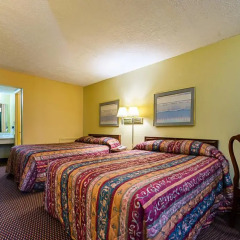 Отель Knights Inn Columbus 2* Номер Делюкс с различными типами кроватей фото 7