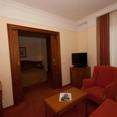 Hotel Hoyuela 4* Полулюкс с различными типами кроватей фото 7