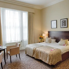 Kimpton Charlotte Square Hotel 5* Стандартный номер с разными типами кроватей