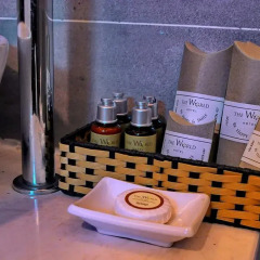 The World Hotel Nha Trang 3* Улучшенный номер с различными типами кроватей фото 14