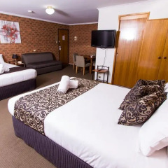 Отель Advance Motel 3* Семейный люкс с двуспальной кроватью фото 4