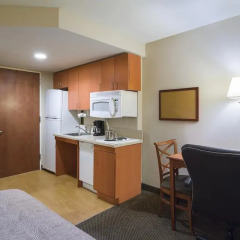 Отель Candlewood Suites NYC -Times Square 3* Студия с различными типами кроватей фото 9