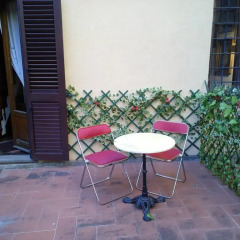 Апартаменты Rental in Rome Arco Ciambella Studio Рим балкон