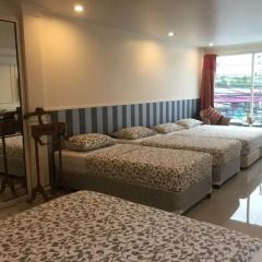 Отель Phuket Airport Suites & Lounge Bar - Club 96 Семейный люкс с двуспальной кроватью фото 5