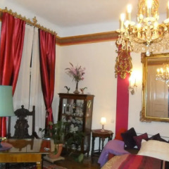 Отель B&B near Castle