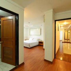 Отель President Park - Ebony Towers - unit 11A Бангкок комната для гостей фото 5