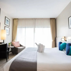 Отель Deevana Plaza Phuket 4* Номер Делюкс с двуспальной кроватью фото 9