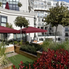 Отель Cvk Park Prestige Suites