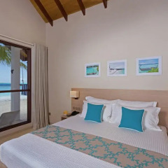 Отель Malahini Kuda Bandos Resort 4* Стандартный номер с различными типами кроватей фото 6