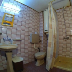 Отель Palyongov Guest House Болгария, Чепеларе - отзывы, цены и фото номеров - забронировать отель Palyongov Guest House онлайн ванная
