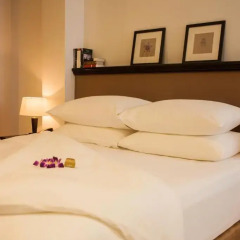 The Alcove Library Hotel 4* Стандартный номер с двуспальной кроватью фото 18