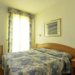 Tirreno Hotel 3* Стандартный номер с двуспальной кроватью фото 17