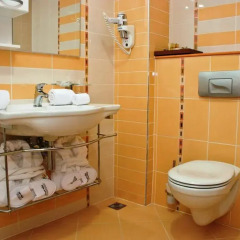 Отель Emerald Resort Studios Болгария, Равда - отзывы, цены и фото номеров - забронировать отель Emerald Resort Studios онлайн ванная фото 2