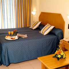 Hotel AR Roca Esmeralda & Spa в номере