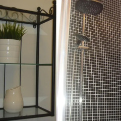 Отель Spot Inn Old Town Apartment Литва, Вильнюс - отзывы, цены и фото номеров - забронировать отель Spot Inn Old Town Apartment онлайн ванная