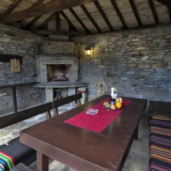 Отель Guest House Stone Paths Боженци бассейн