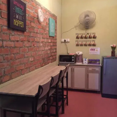Atine Semporna Backpackers Hostel II в номере фото 2