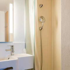 Отель B&B Hôtel Bordeaux Lormont 2* Стандартный номер с различными типами кроватей фото 7