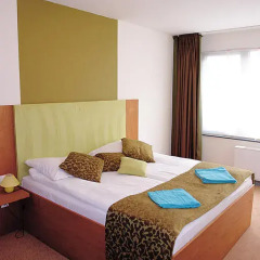 Bliss Hotel And Wellness 4* Улучшенные апартаменты с различными типами кроватей фото 17