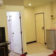 Апартаменты Parinya's Apartment Номер категории Эконом фото 4