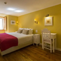Отель Casa do Mercado Lisboa Organic B&B 4* Улучшенный номер с различными типами кроватей