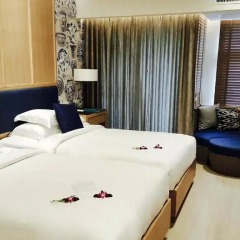 Отель Manathai Surin Phuket Номер Делюкс фото 11