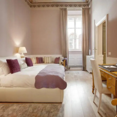 Отель La Maison du Sage 3* Люкс повышенной комфортности с различными типами кроватей