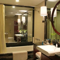 Central Hotel Shanghai 4* Номер Делюкс с различными типами кроватей