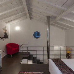Отель Fine Arts Guesthouse сейф в номере