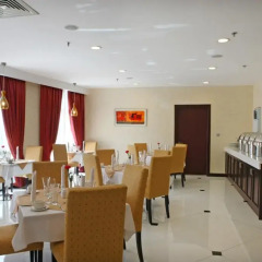 London Suites Hotel питание