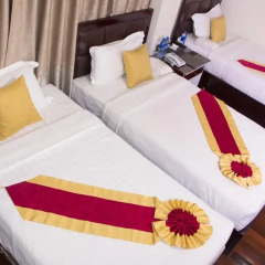 Golden City Light Hotel 2* Улучшенный номер с различными типами кроватей фото 4