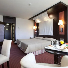 Hotel Cordoba Center 4* Стандартный номер с двуспальной кроватью фото 6