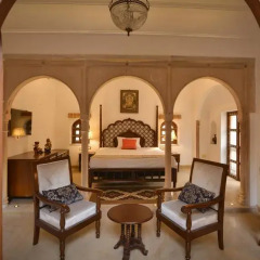 Отель WelcomHeritage Haveli Dharampura 5* Стандартный номер с различными типами кроватей фото 6