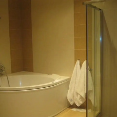 Отель Splendor Resort and Restaurant ванная