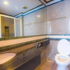 Отель Glur Central Pratunam Стандартный семейный номер фото 2