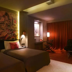 Sino House Phuket Hotel 3* Улучшенный номер с различными типами кроватей фото 13