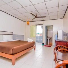 Отель Sutus Court 3 3* Стандартный номер с двуспальной кроватью фото 3