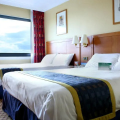 Отель Holiday Inn Edinburgh City West 3* Стандартный номер