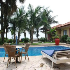 Отель Residence Saint-Jacques Bord de Mer Республика Конго, Пойнт-Нуар - отзывы, цены и фото номеров - забронировать отель Residence Saint-Jacques Bord de Mer онлайн бассейн фото 3