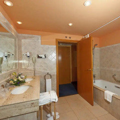 Отель Sercotel Horus Salamanca спа