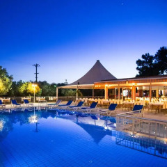 Hanedan Beach Hotel Турция, Фоча - отзывы, цены и фото номеров - забронировать отель Hanedan Beach Hotel онлайн бассейн фото 3