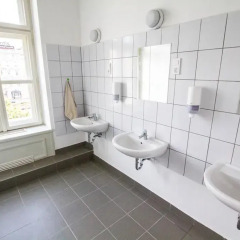Отель Avenue Hostel Венгрия, Будапешт - 1 отзыв об отеле, цены и фото номеров - забронировать отель Avenue Hostel онлайн ванная фото 6