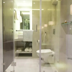 Отель The Flora Grand 4* Стандартный номер фото 3