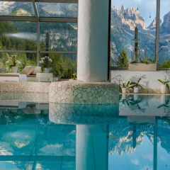 Отель Biohotel Hermitage Горнолыжный курорт Скирама Доломити Адамелло Брента бассейн